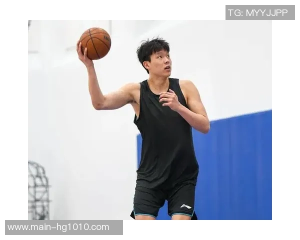 媒体人称杨瀚森应获得更多锻炼机会若无时间可考虑前往G联盟发展